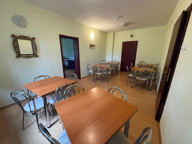 Sală de mese Hotel Decebal Brașov - imagine 2